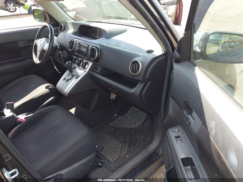 2008 SCION XB auction photo 5