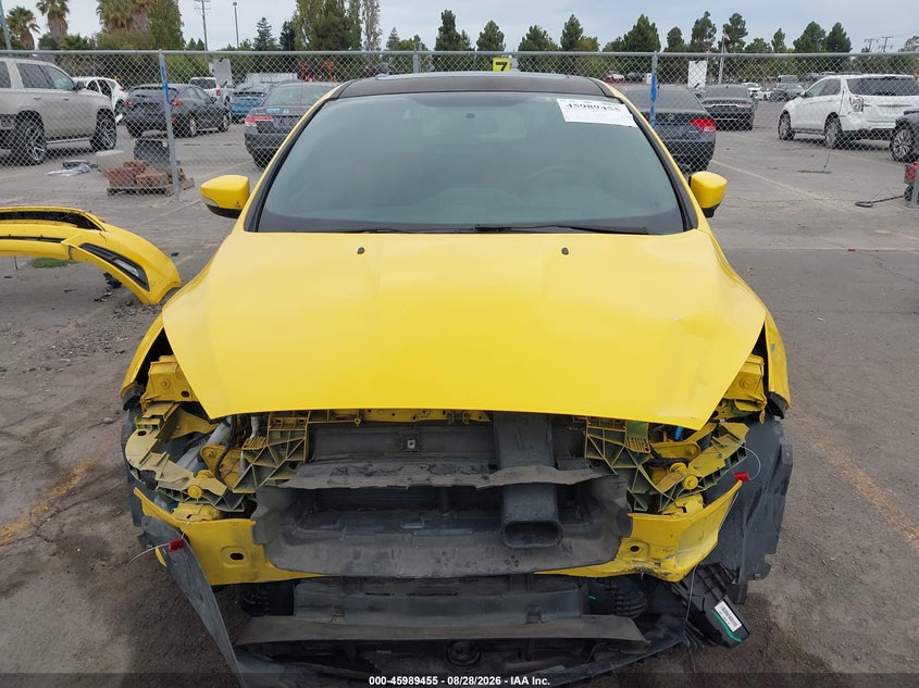 2018 FORD FOCUS ST · Фото 13