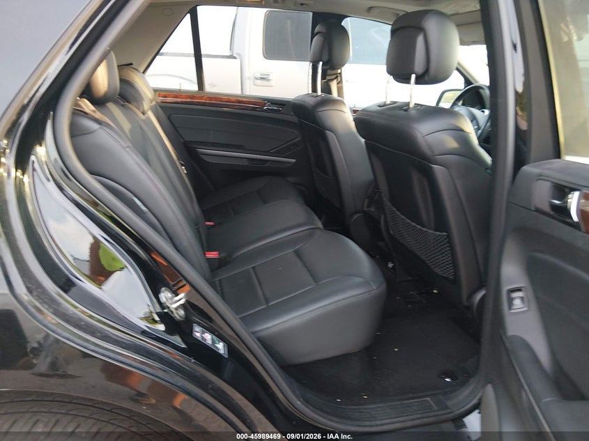 2010 MERCEDES-BENZ ML 350 auction photo 8