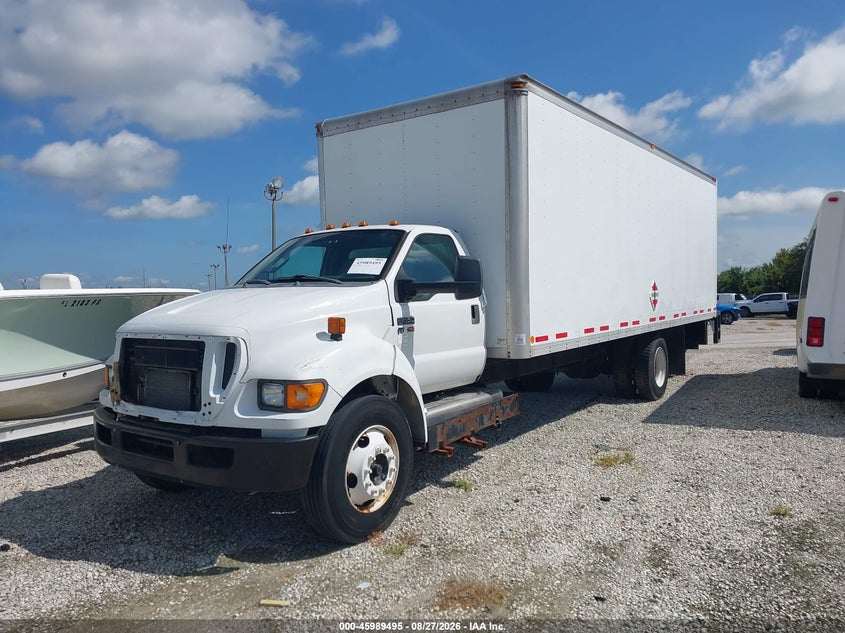 2013 FORD F-650 GAS auction photo 2