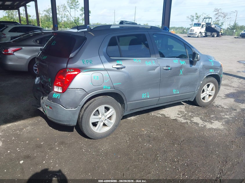 2015 CHEVROLET TRAX auction photo 4