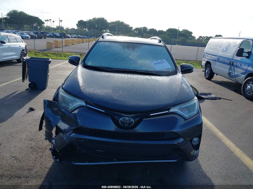 TOYOTA RAV4 - zdjęcie 12
