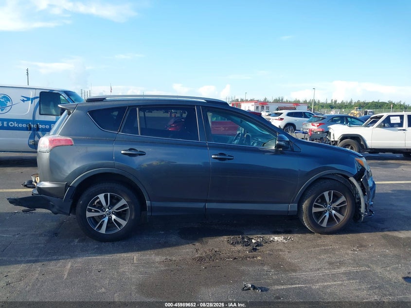 TOYOTA RAV4 - zdjęcie 13