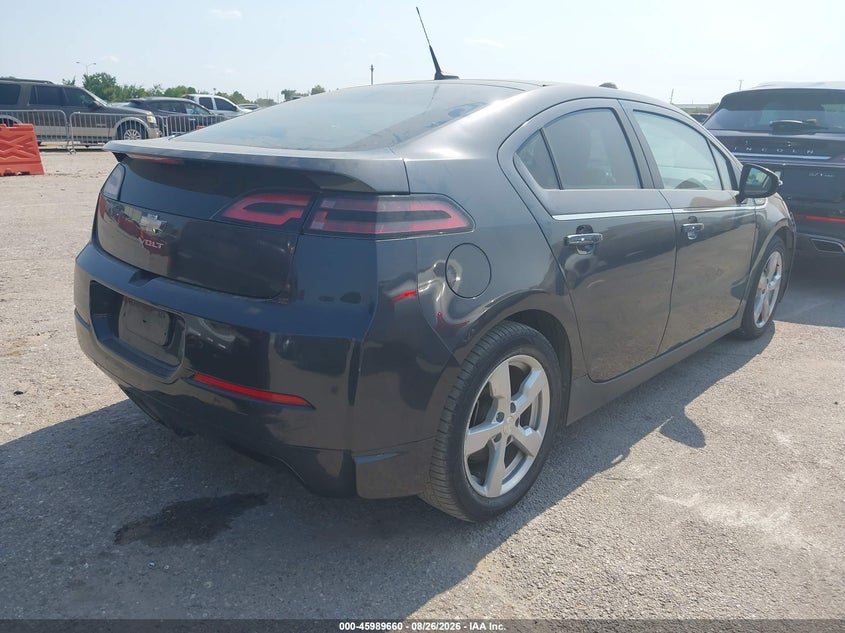 2013 CHEVROLET VOLT auction photo 4