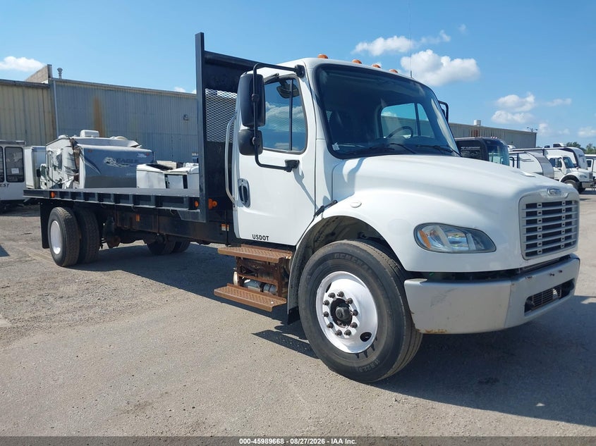 2014 FREIGHTLINER M2 — zdjęcie z aukcji
