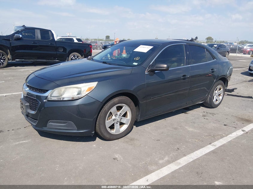 2015 Chevrolet Malibu, Удар ззаду, IAAI, VIN 1G11B5SL6FF311837 — фото 2