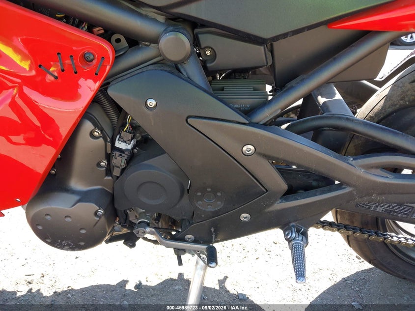 KAWASAKI EX650 2008