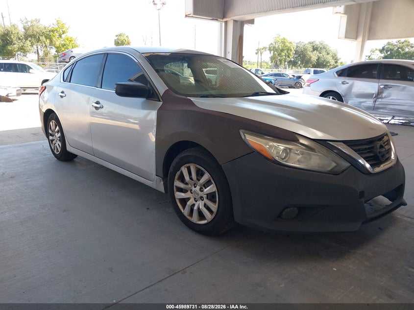 2017 NISSAN ALTIMA auction photo 1