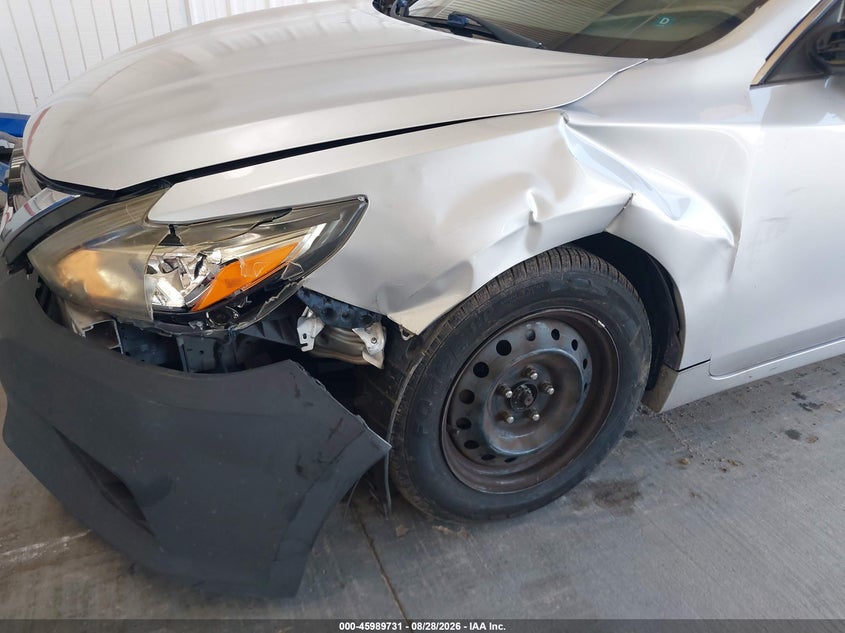 2017 NISSAN ALTIMA auction photo 6