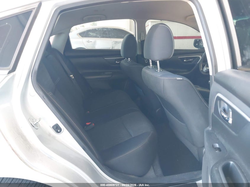 2017 NISSAN ALTIMA auction photo 8