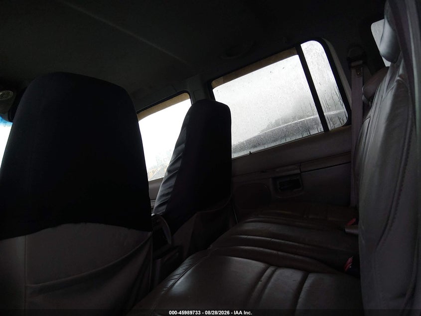 FORD EXPLORER 2000 VIN 1FMZU63E4YUA56254