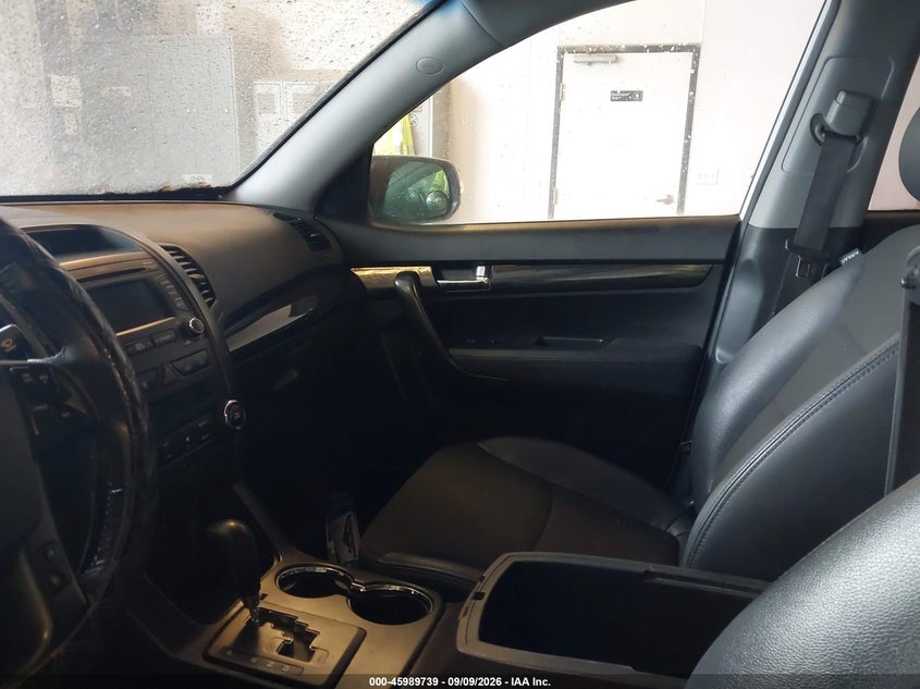 2012 KIA SORENTO auction photo 5