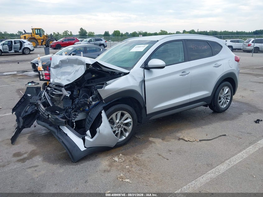 2016 Hyundai Tucson, Front End, IAAI, VIN KM8J33A47GU204971 — photo 2
