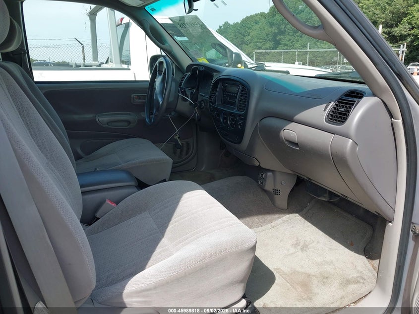 2002 TOYOTA TUNDRA auction photo 5