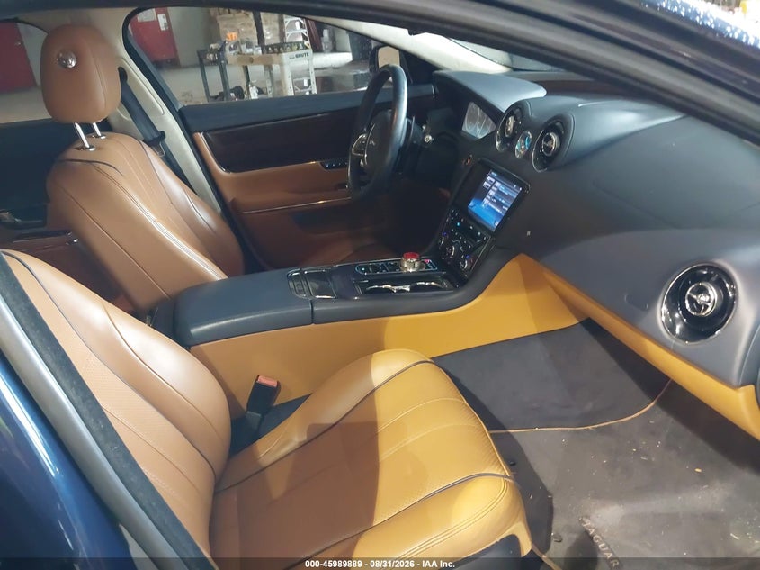 2011 JAGUAR XJ auction photo 5
