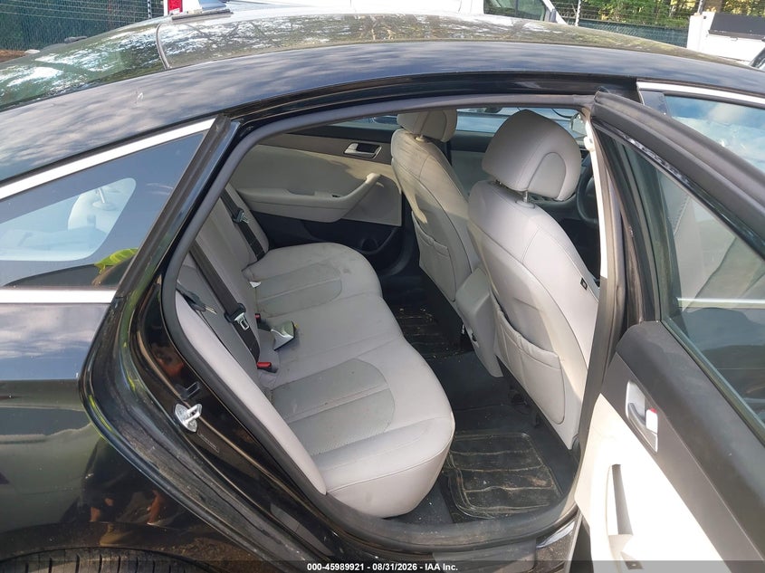 2015 HYUNDAI SONATA auction photo 8