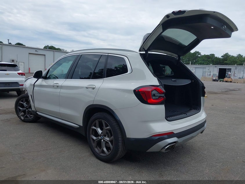 2023 BMW X3 auction photo 3