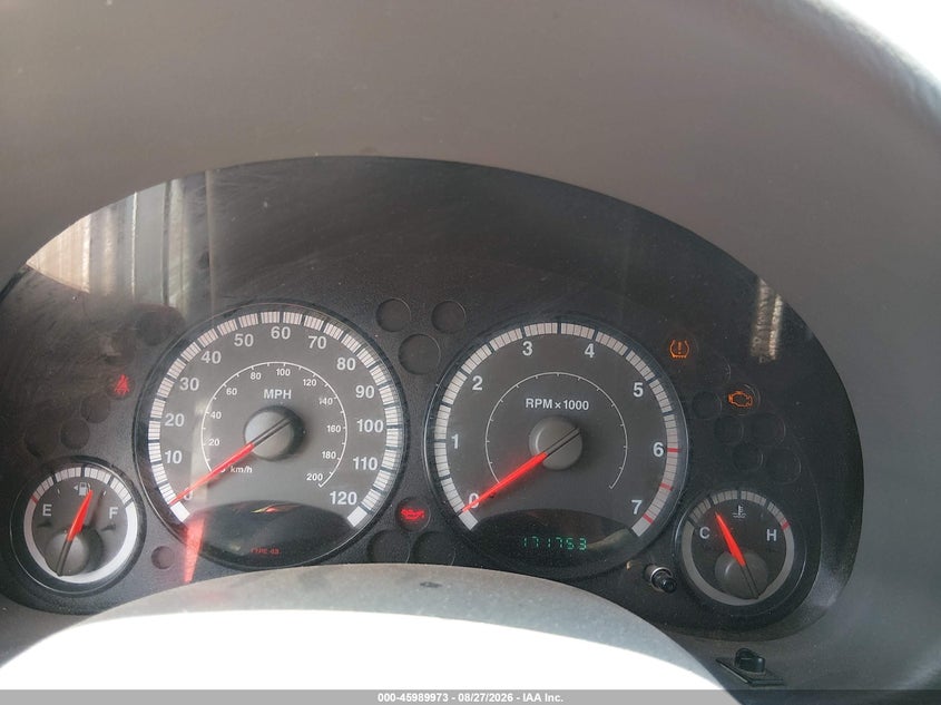 2005 JEEP LIBERTY auction photo 7