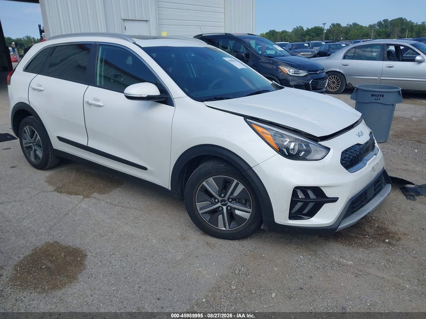 Vin: kndce3lcxn5493640, lot: 46489320, kia niro ex premium 2022 img_1