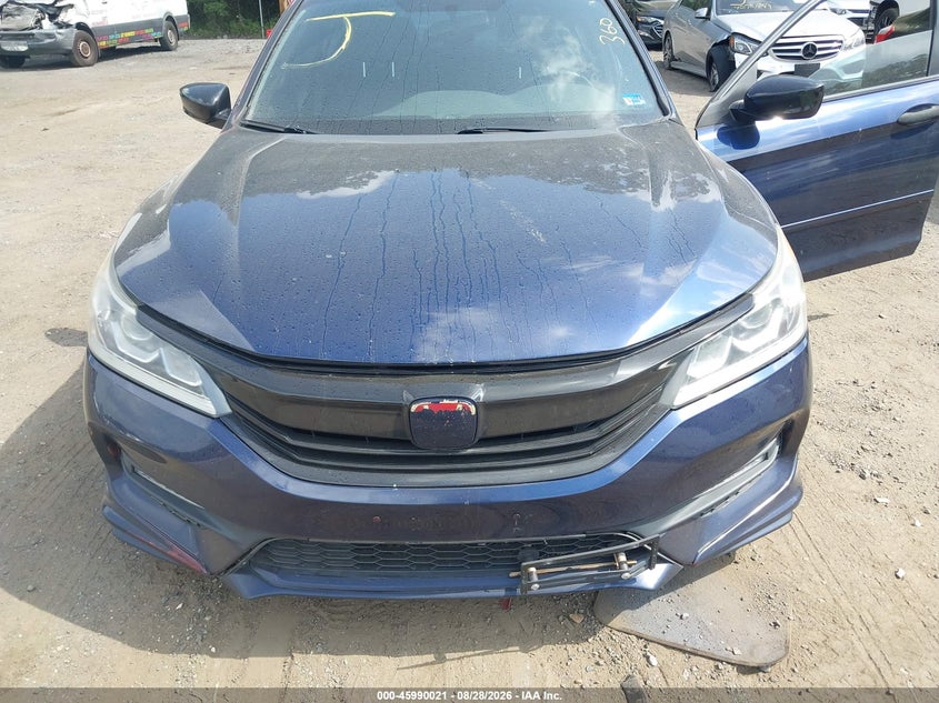 2017 HONDA ACCORD auction photo 6