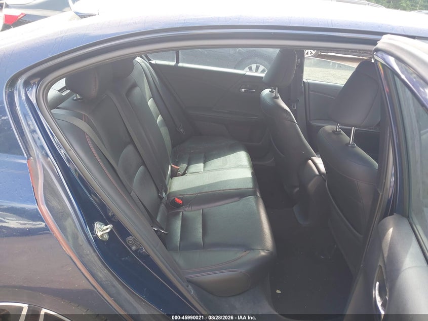 2017 HONDA ACCORD auction photo 8