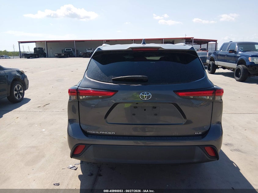 TOYOTA HIGHLANDER - zdjęcie 16