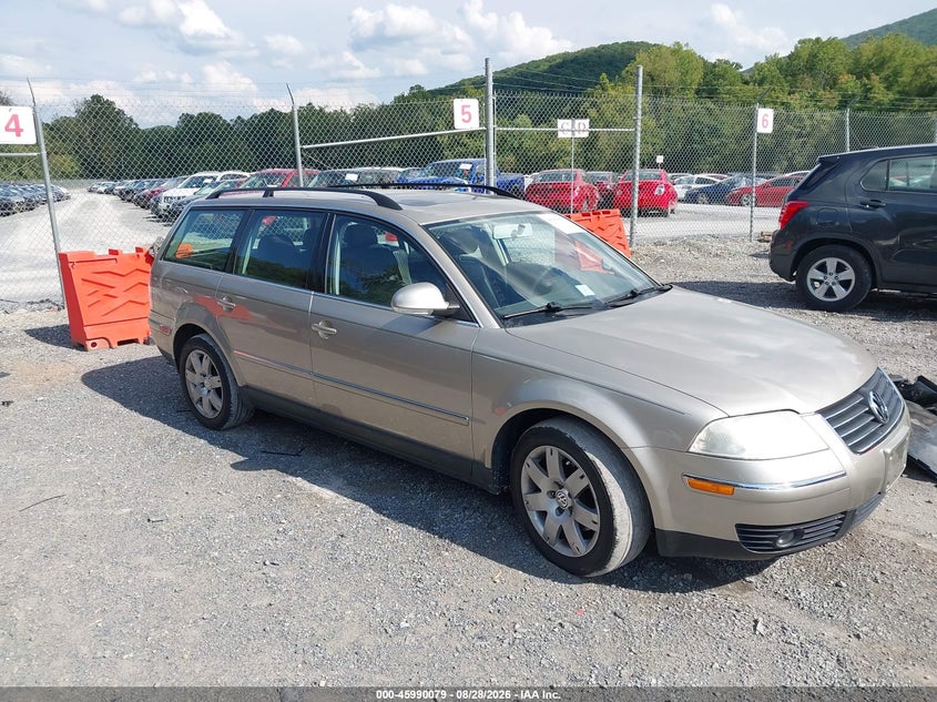 2005 VOLKSWAGEN PASSAT auction photo 1