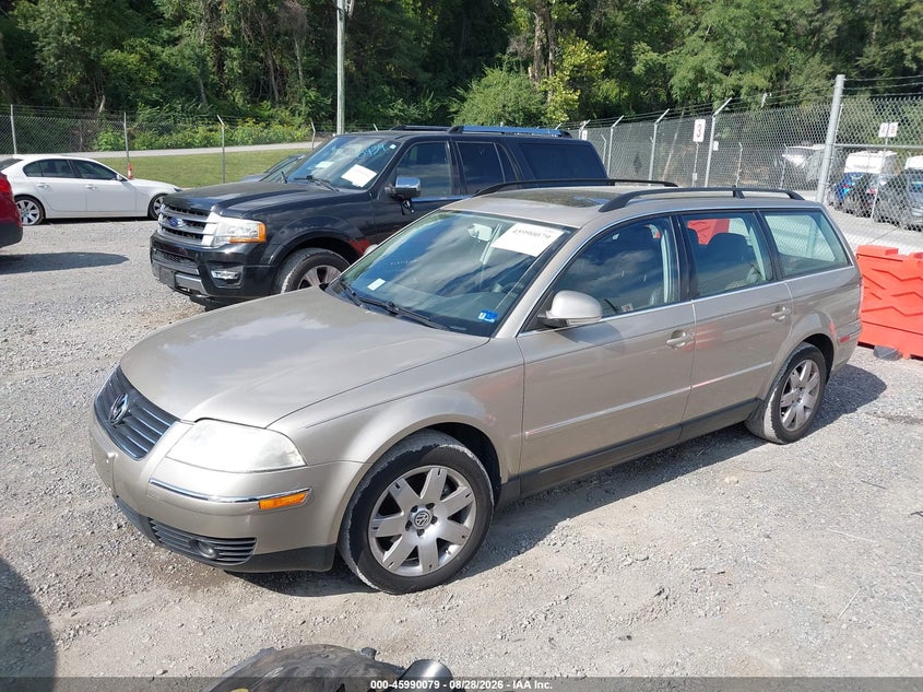 2005 VOLKSWAGEN PASSAT auction photo 2