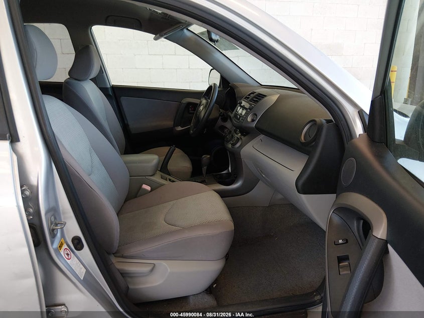 2006 TOYOTA RAV4 auction photo 5