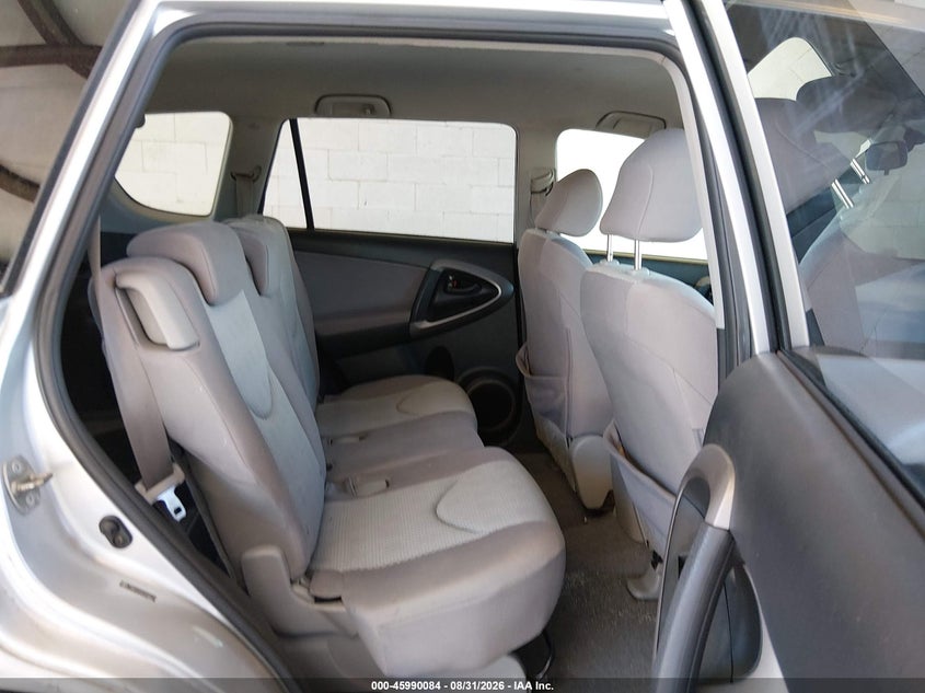 2006 TOYOTA RAV4 auction photo 8