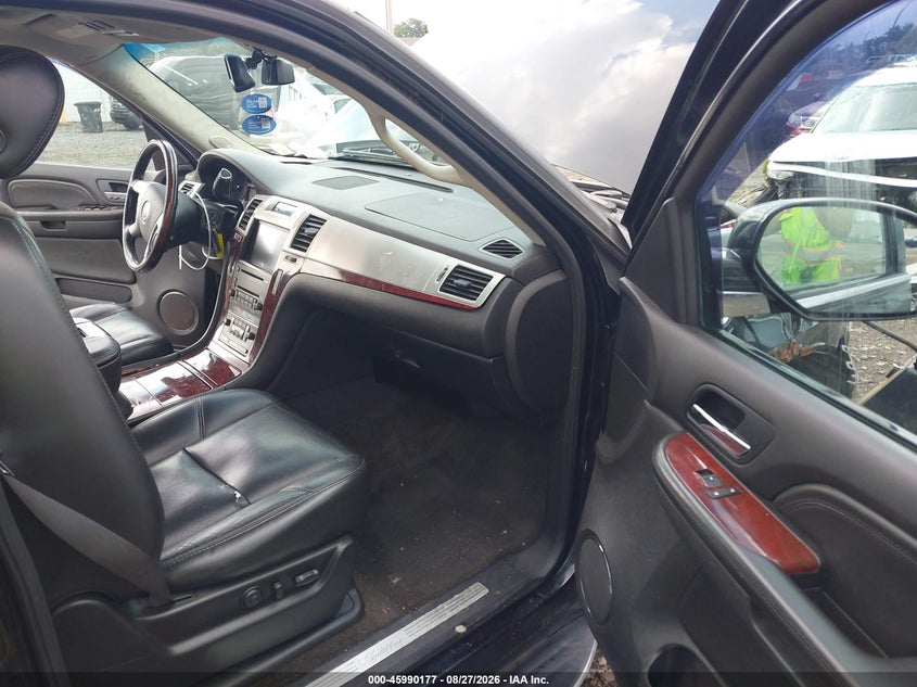 2007 CADILLAC ESCALADE auction photo 5