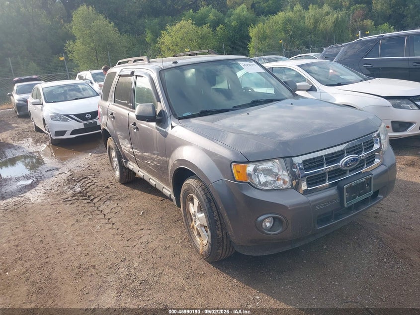 2010 FORD ESCAPE auction photo 1