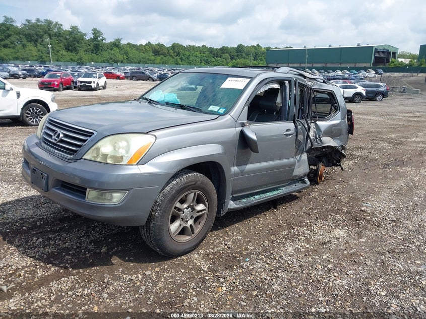 2004 LEXUS GX 470 auction photo 2