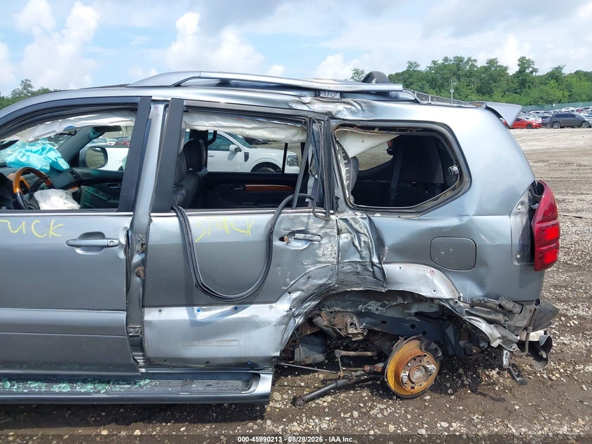 2004 LEXUS GX 470 auction photo 6