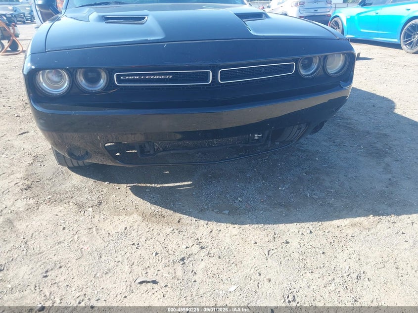 2019 DODGE CHALLENGER auction photo 6