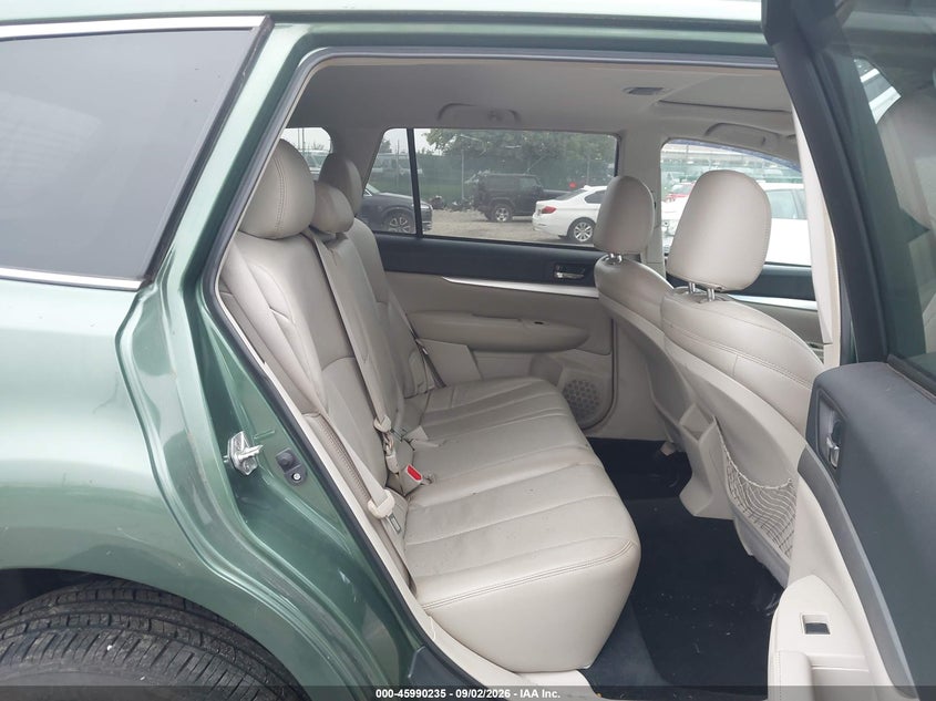 SUBARU OUTBACK 2011 VIN 4S4BRBGC1B3390081