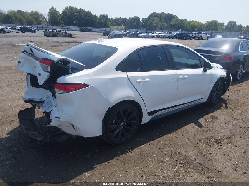 TOYOTA COROLLA - zdjęcie 4