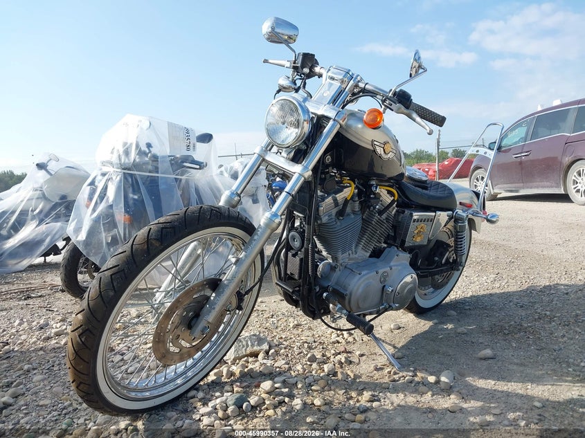 HARLEY-DAVIDSON XL883 2003