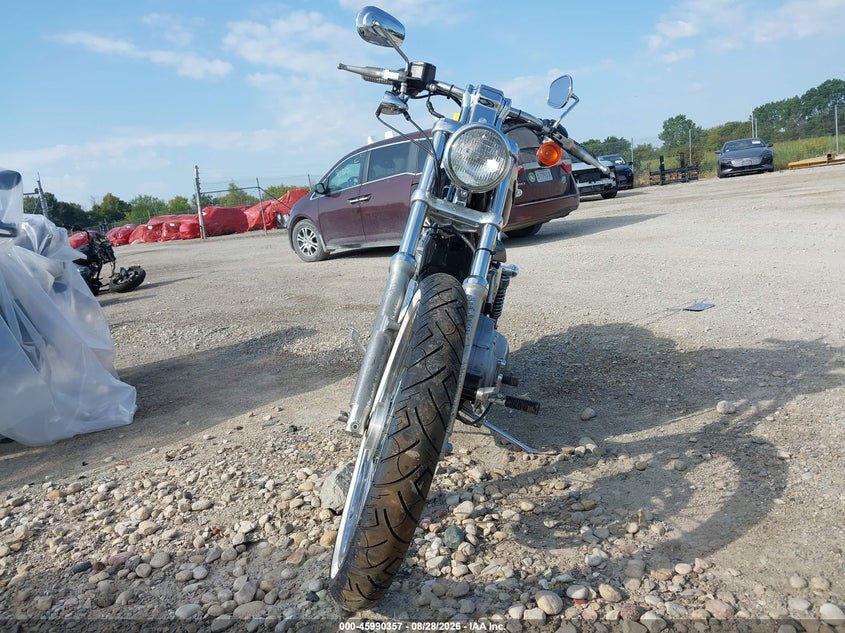HARLEY-DAVIDSON XL883 2003