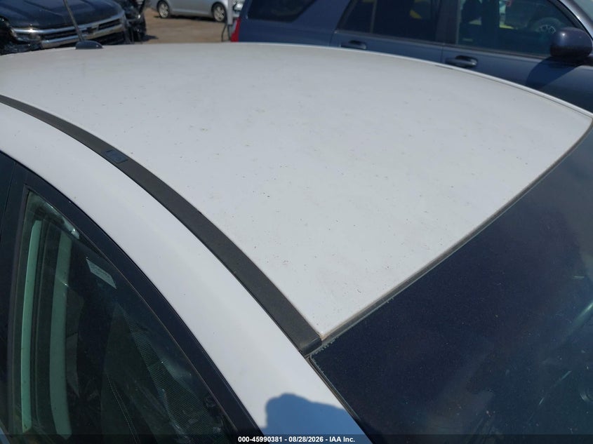 2014 HYUNDAI ELANTRA GT auction photo 6