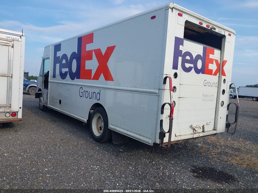 2007 FREIGHTLINER CHASSIS auction photo 3