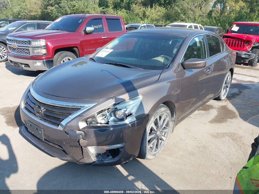 2013 Nissan Altima, Front End, IAAI, VIN 1N4AL3AP8DC236558 — photo 2