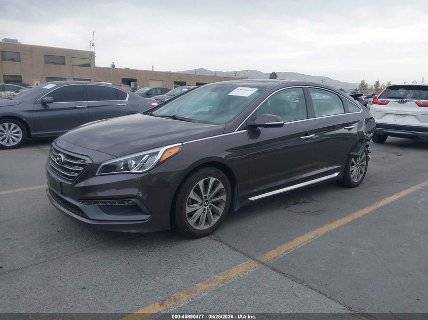 2017 Hyundai Sonata, Левый бок, IAAI, VIN 5NPE34AF0HH460720 — фото 2