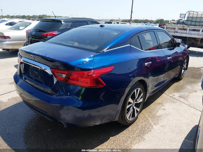 2017 NISSAN MAXIMA auction photo 4