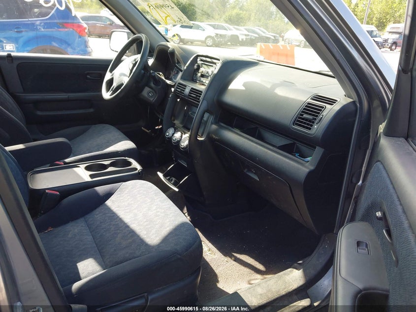 2005 HONDA CR-V auction photo 5