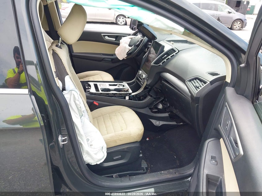 2022 FORD EDGE auction photo 5