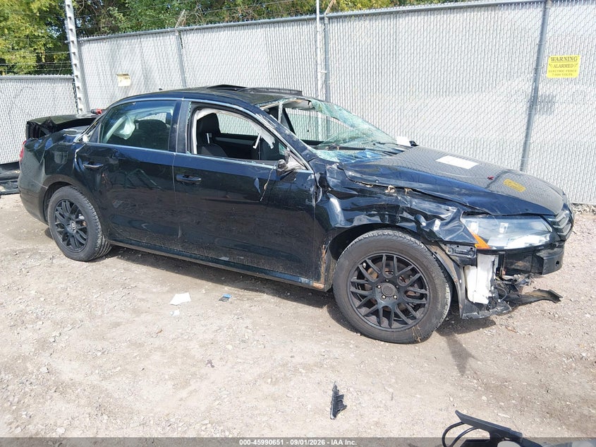 2013 VOLKSWAGEN PASSAT auction photo 1