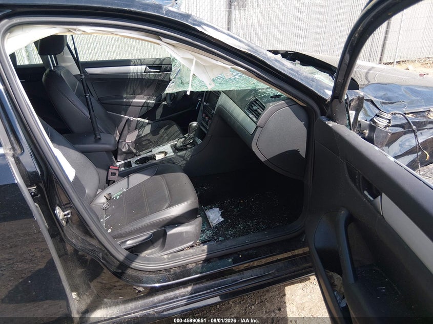 2013 VOLKSWAGEN PASSAT auction photo 5