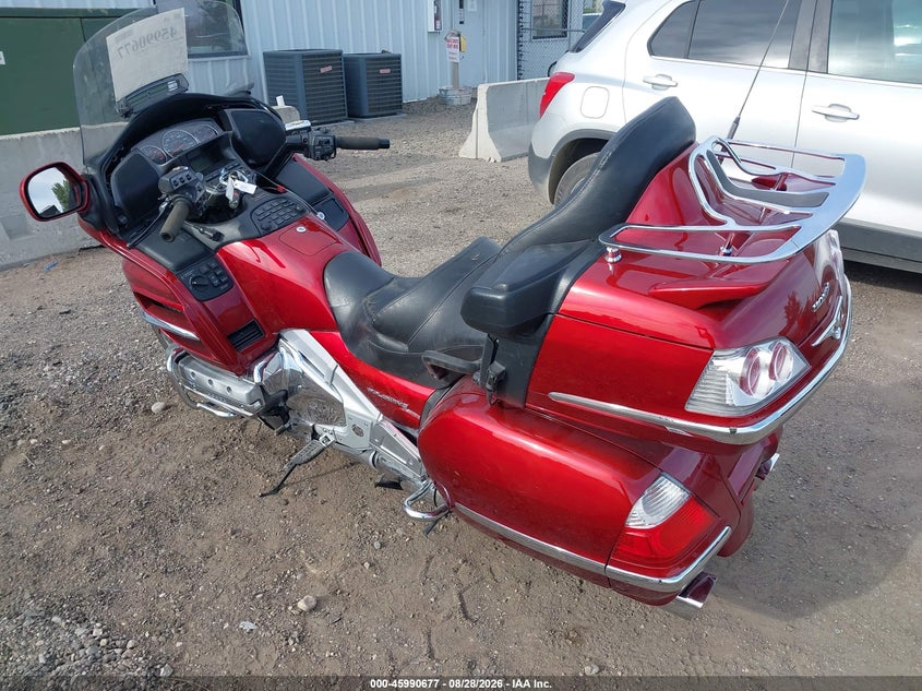 HONDA GL1800 2010