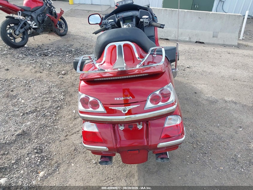 HONDA GL1800 2010